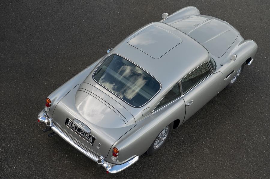 Aston Martin DB5 Goldfinger Continuation 2020 года  (фото 3 из 40)